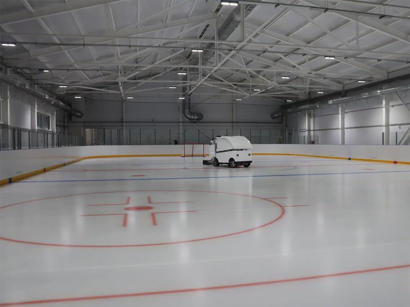 От мечты к реальным делам: в Светлом завершено строительство круглогодичной пришкольной ледовой арены.