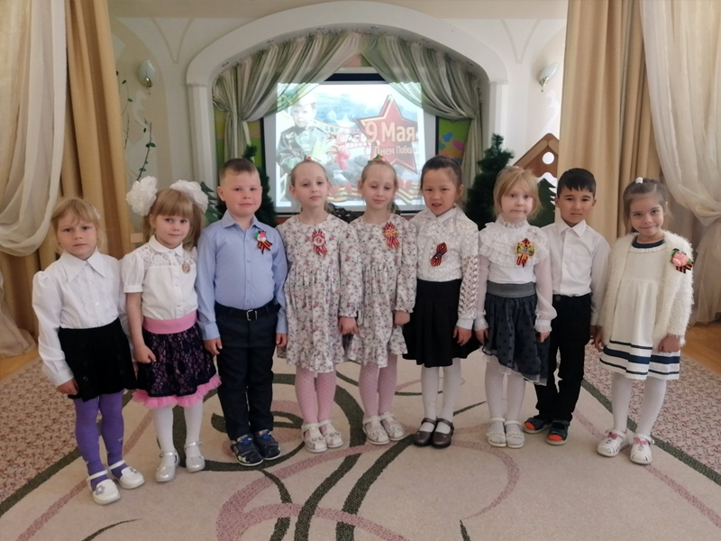В детском саду «Светлячок» был организован проект «Россия - Родина моя».
