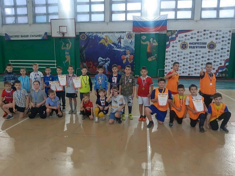 В спортивной школе прошёл турнир по мини-футболу.