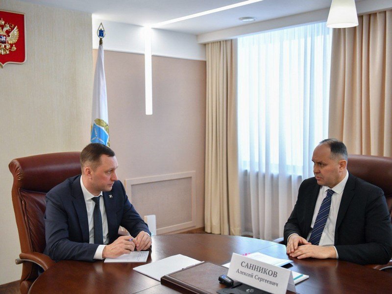 Губернатор Роман Бусаргин провел рабочую встречу с руководителем Государственной инспекции труда в Саратовской области.