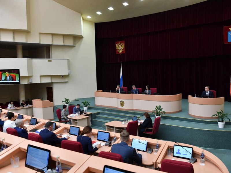 Впервые в Саратовской области финансово поддержат совет муниципальных образований.